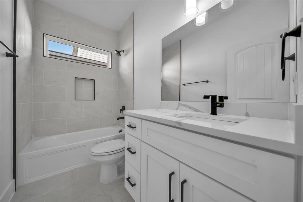 Oak Cliff Gardens - Residential