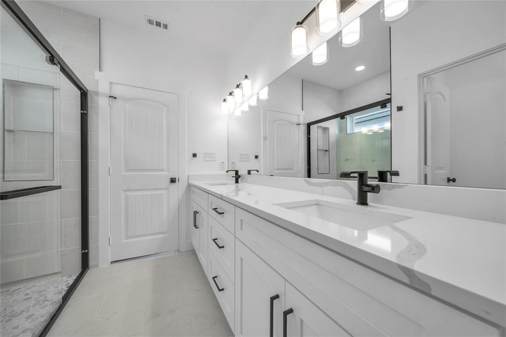 Oak Cliff Gardens - Residential