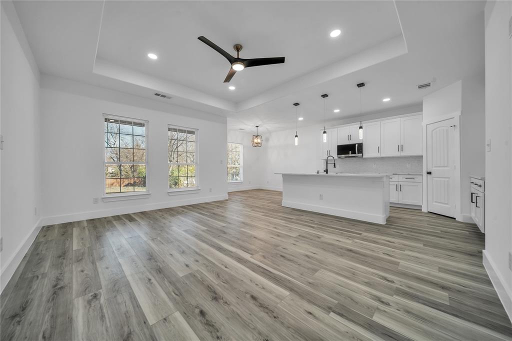 Oak Cliff Gardens - Residential