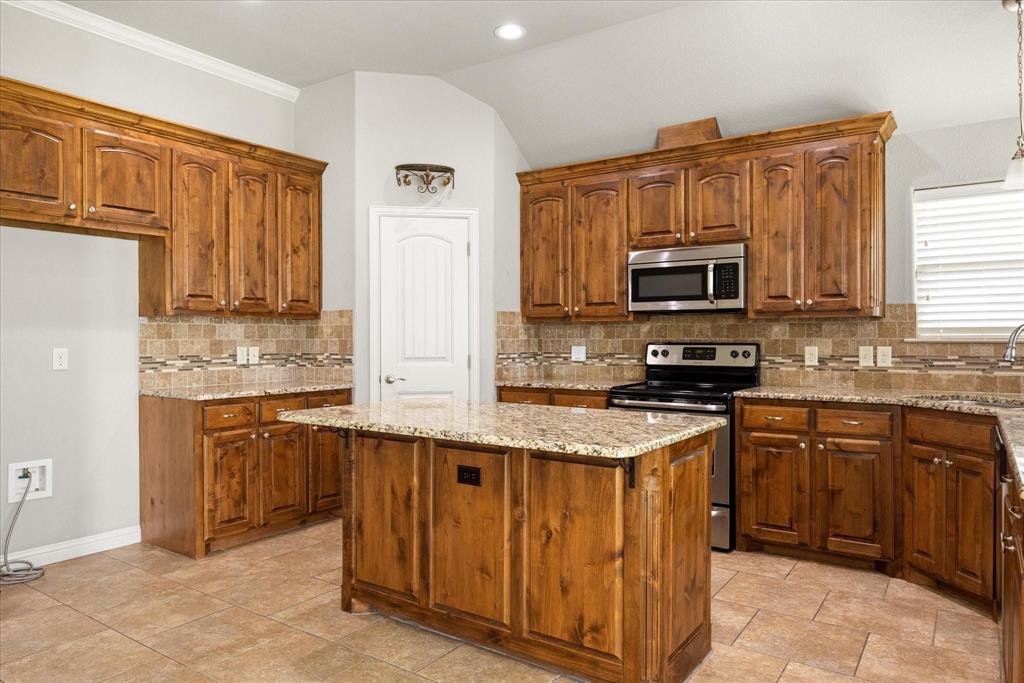 Ashley Oaks Ph One - Residential Lease