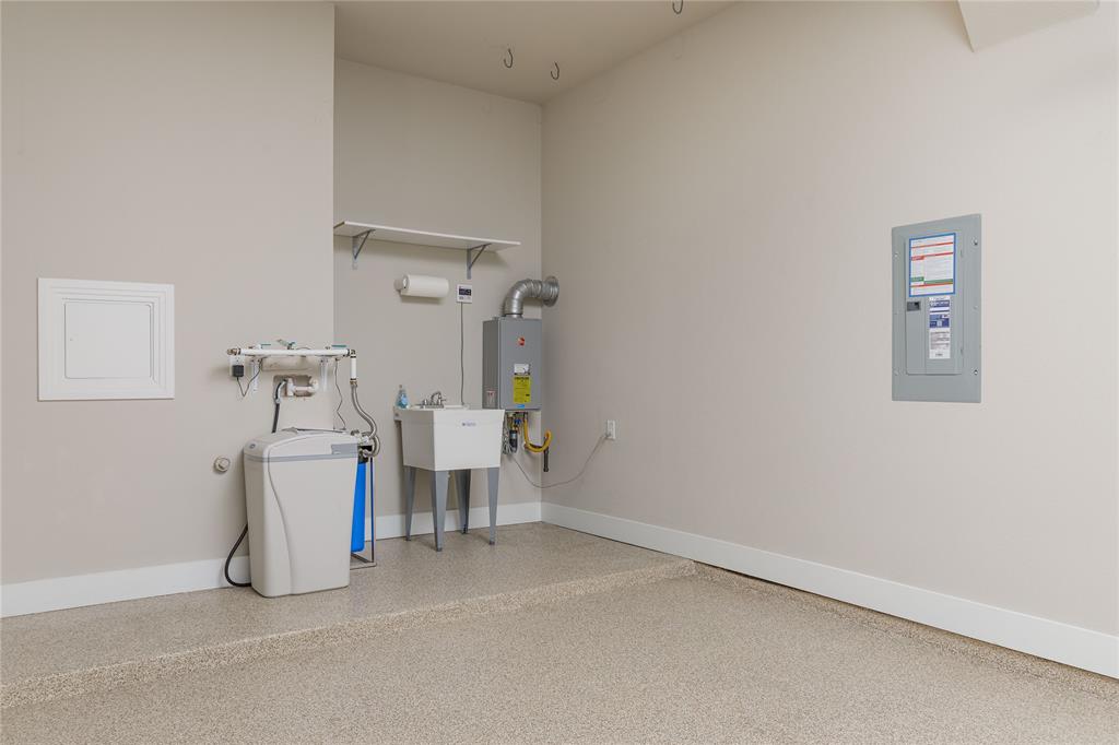 Mantua - Residential