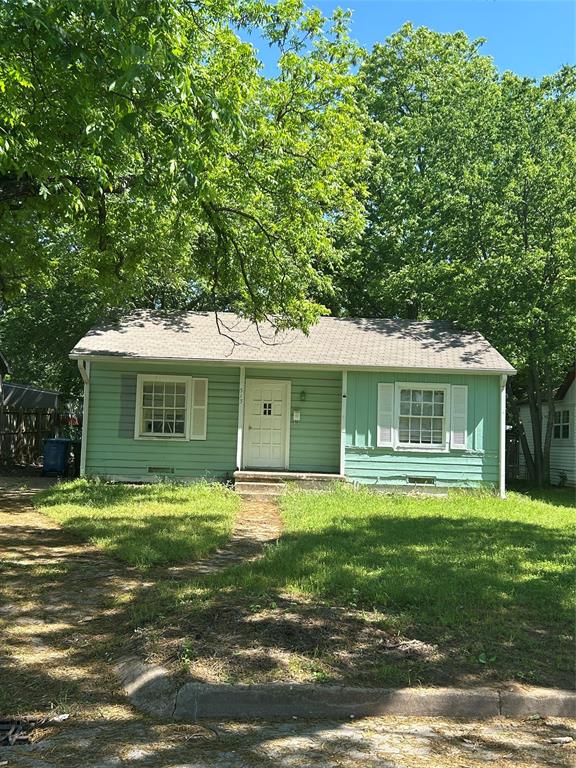 513 W Bullock Street