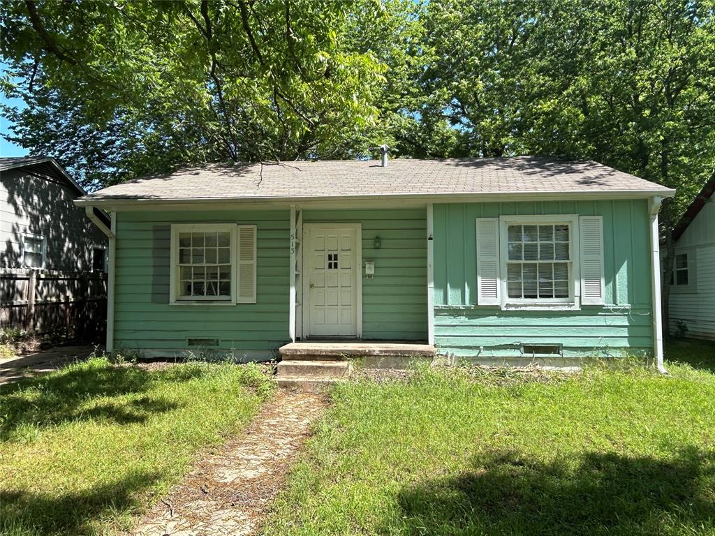 513 W Bullock Street
