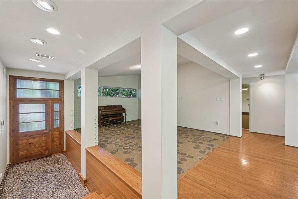 10369 Country Club Drive