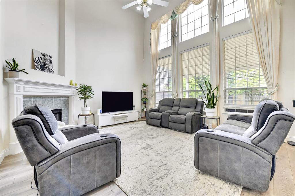 Legend Crest Ph IV - Residential