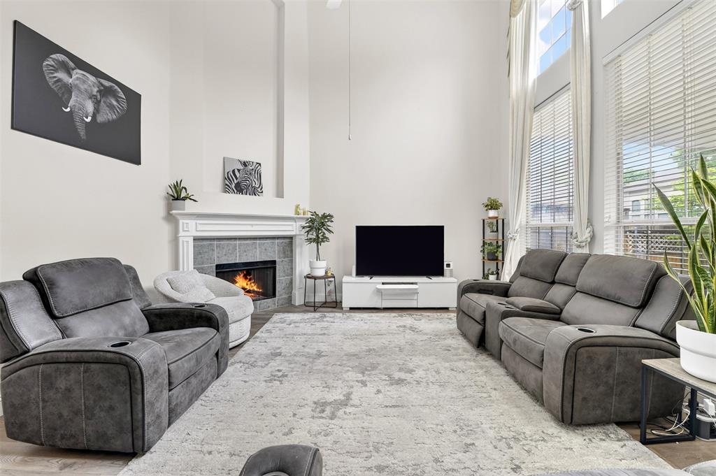 Legend Crest Ph IV - Residential