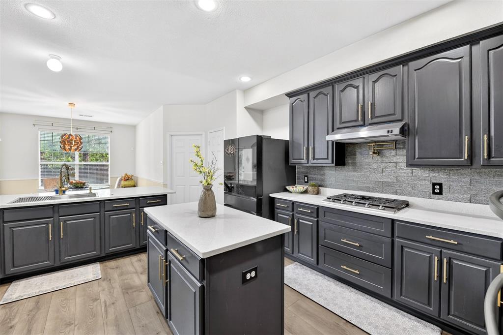 Legend Crest Ph IV - Residential