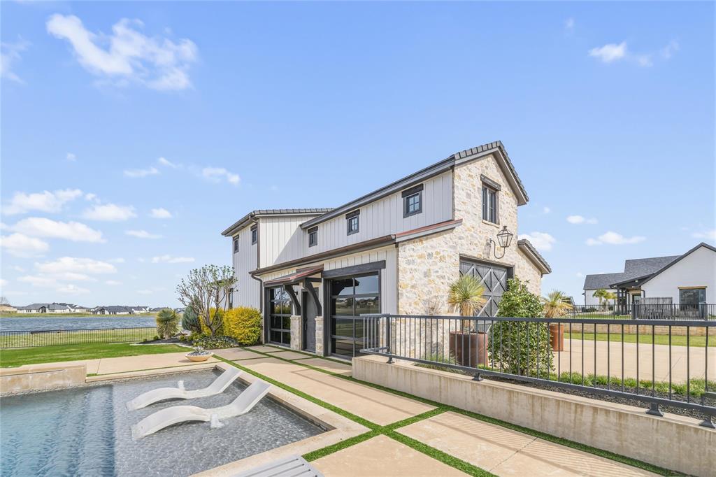 La Madera - Residential