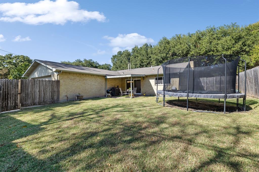 Plano, Texas 75023, United States, 3 Bedrooms Bedrooms, ,2 BathroomsBathrooms,Residential,Pending,36299