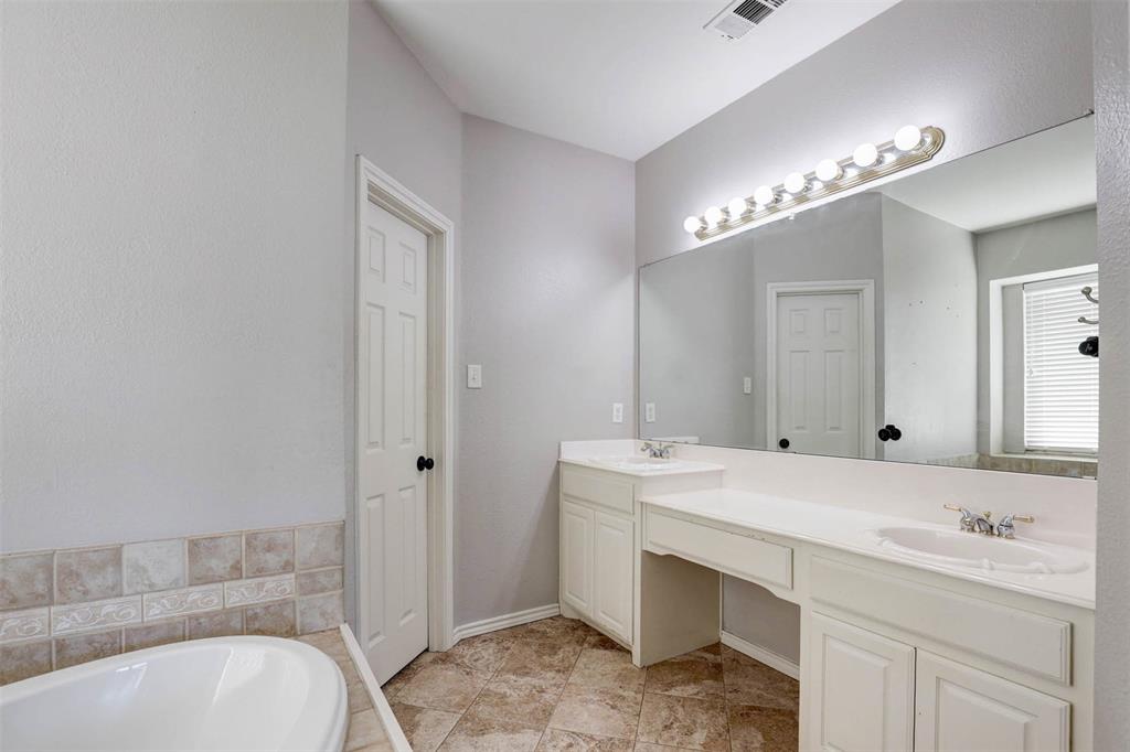 Castle Hill Estates Add - Residential Lease