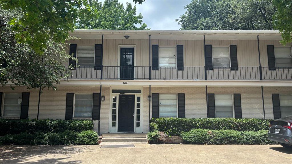 Cole Ave Condo - Residential Lease