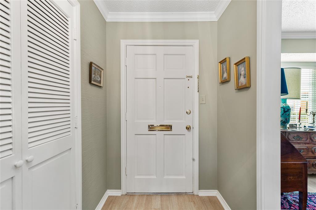 Indian Crk #2 Condo - Residential