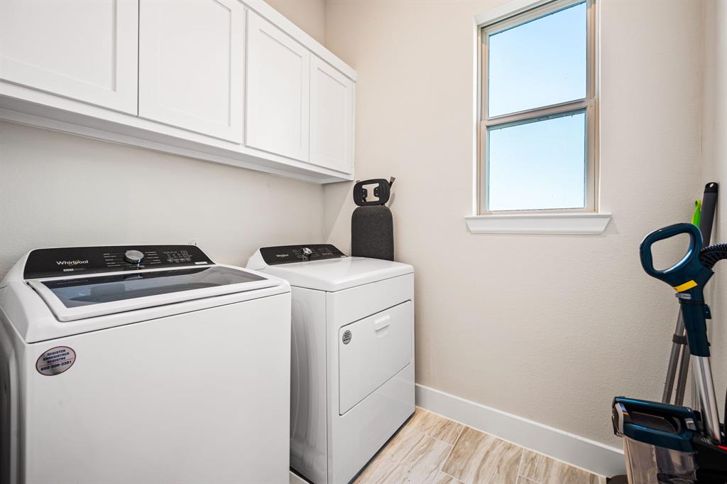 Sapphire Bay - Residential Lease