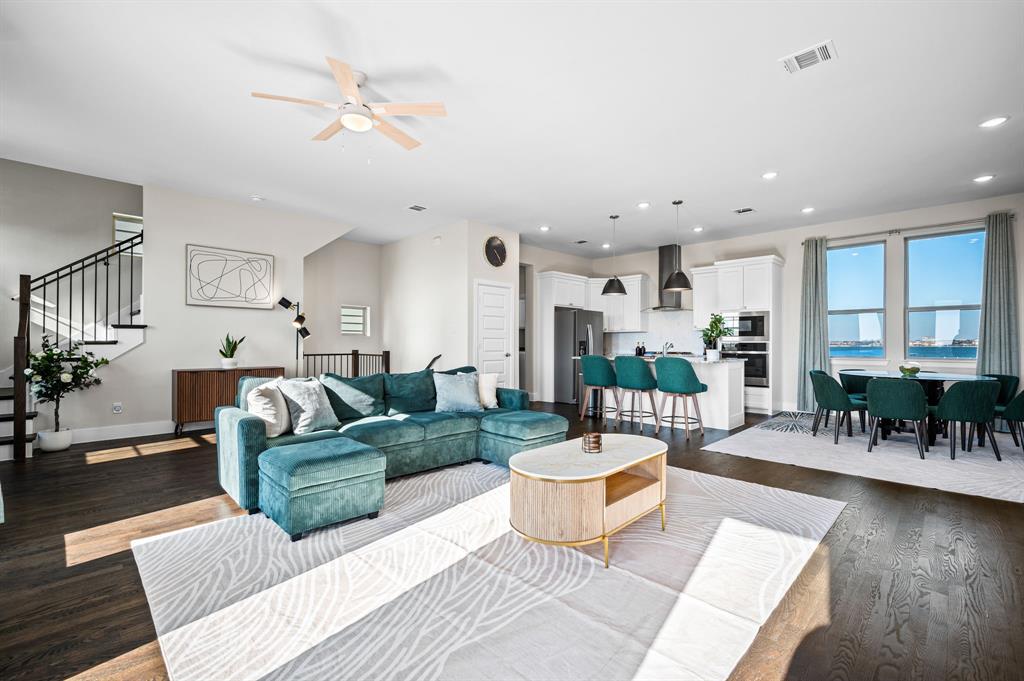 Sapphire Bay - Residential Lease