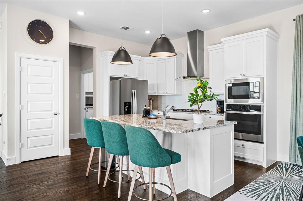 Sapphire Bay - Residential Lease