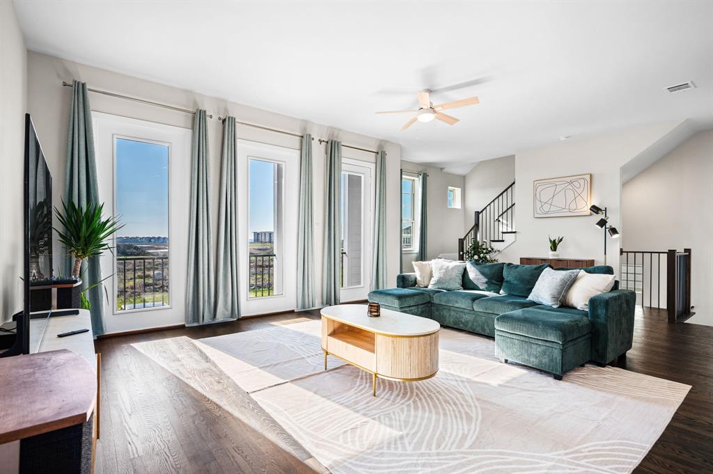 Sapphire Bay - Residential Lease