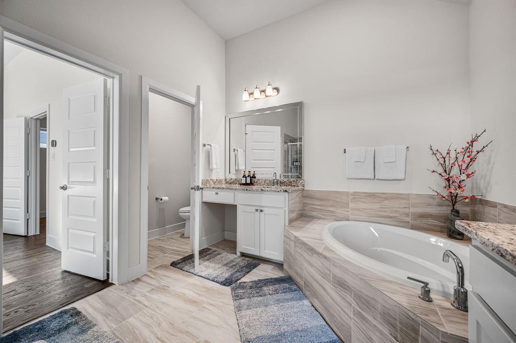 Sapphire Bay - Residential Lease