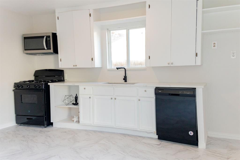 1113 S Chicago Avenue