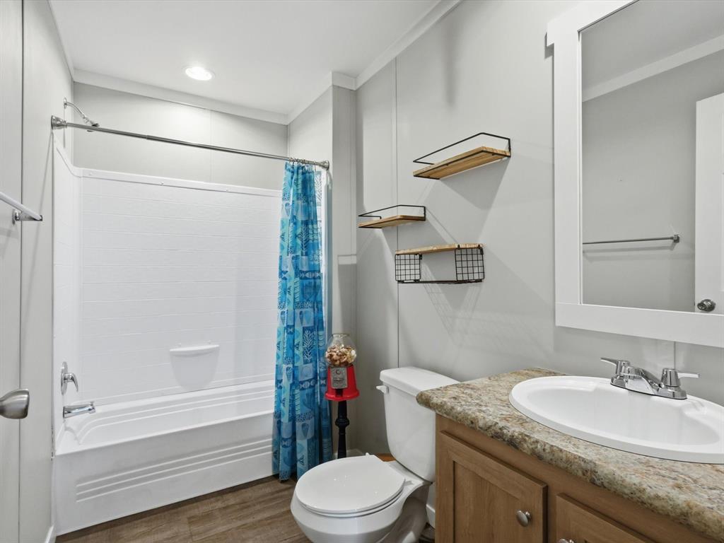 Oak Trail Shores Sec B - Residential