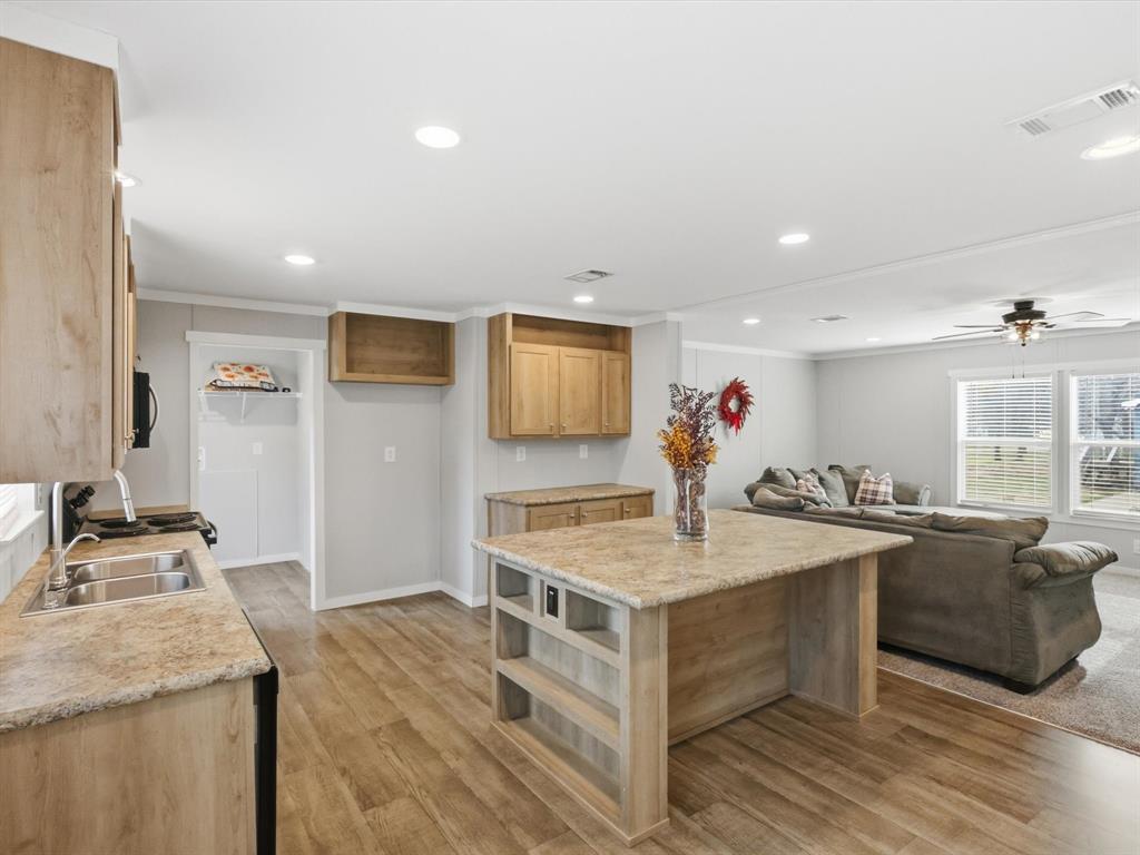 Oak Trail Shores Sec B - Residential