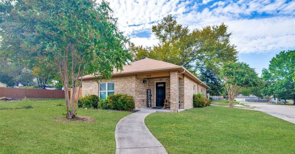 Photo of 309 Emma Jane Street, Rockwall, TX 75087 (MLS # 21350072)