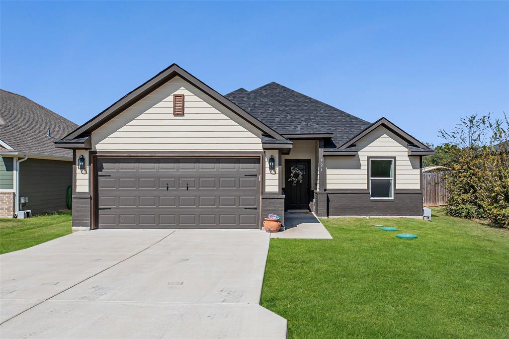 924 Colorado River Drive