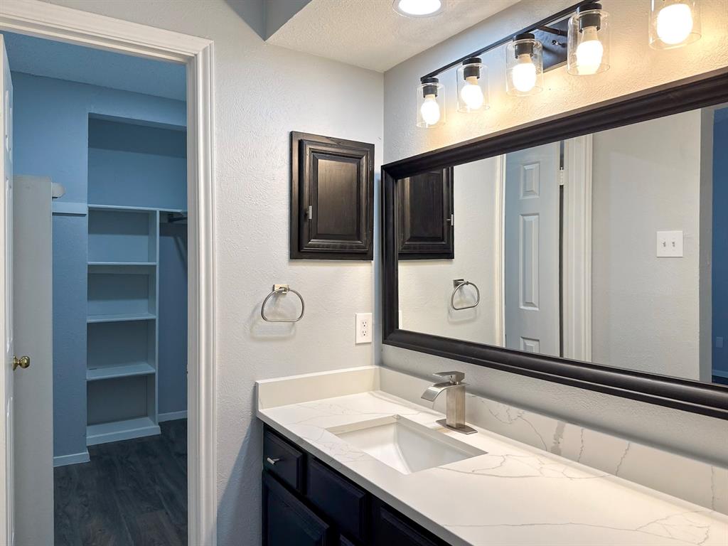 Brookhaven Village Condo Ph 01 & 0 - Residential