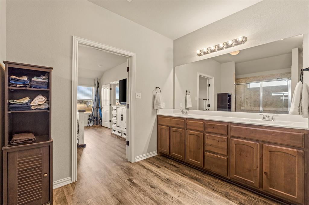 Decatur, Texas 76234, United States, 4 Bedrooms Bedrooms, ,2 BathroomsBathrooms,Residential,Pending,110237