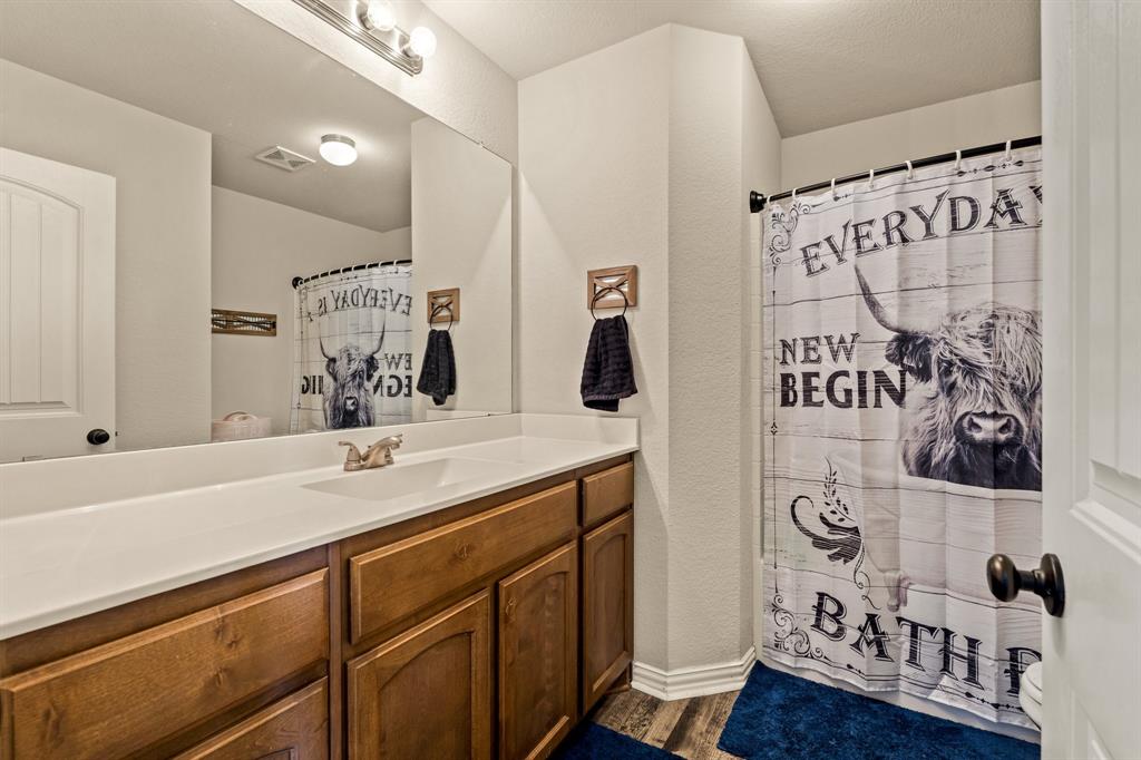 Decatur, Texas 76234, United States, 4 Bedrooms Bedrooms, ,2 BathroomsBathrooms,Residential,Pending,110237