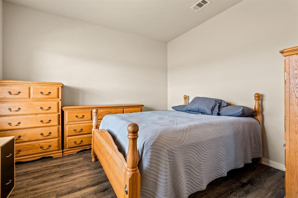 Decatur, Texas 76234, United States, 4 Bedrooms Bedrooms, ,2 BathroomsBathrooms,Residential,Pending,110237