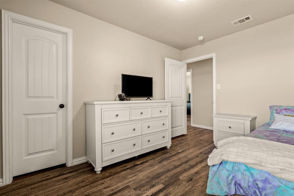 Decatur, Texas 76234, United States, 4 Bedrooms Bedrooms, ,2 BathroomsBathrooms,Residential,Pending,110237