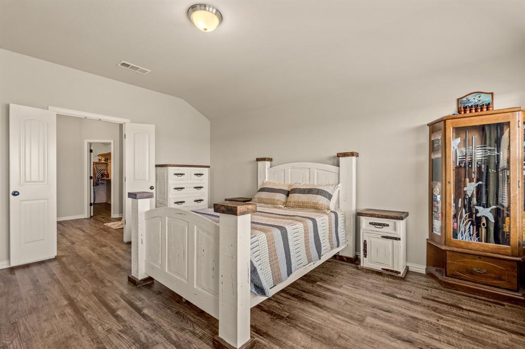 Decatur, Texas 76234, United States, 4 Bedrooms Bedrooms, ,2 BathroomsBathrooms,Residential,Pending,110237