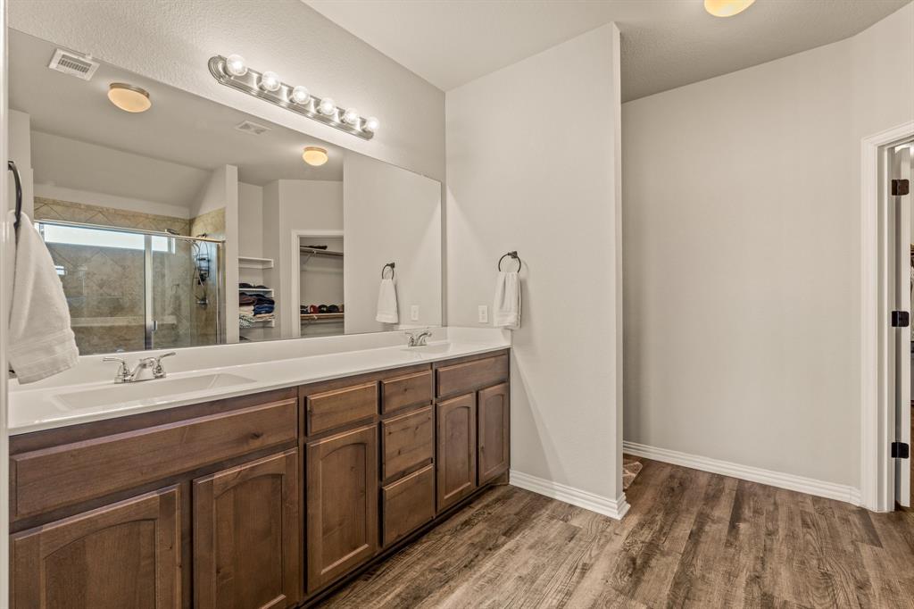 Decatur, Texas 76234, United States, 4 Bedrooms Bedrooms, ,2 BathroomsBathrooms,Residential,Pending,110237