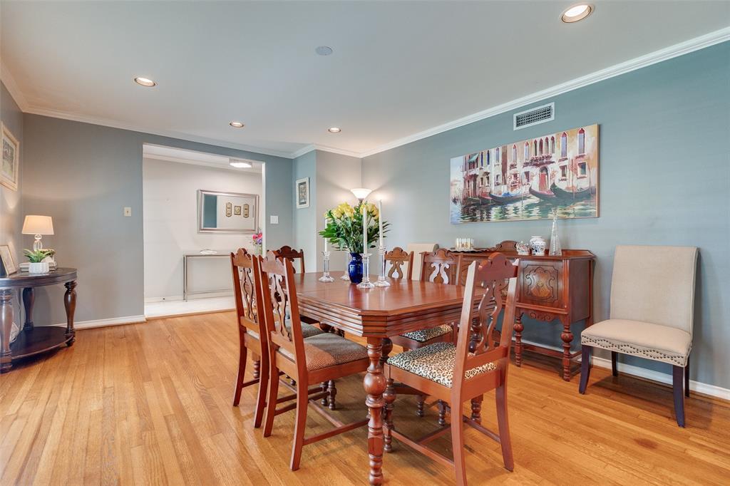10815 Pinocchio Drive