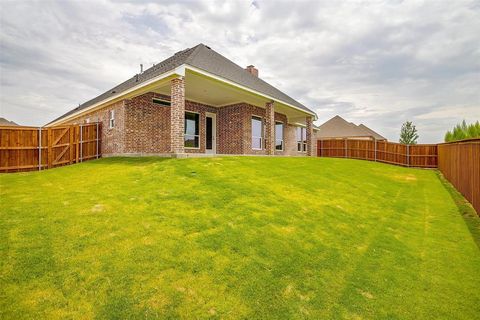 A home in Benbrook