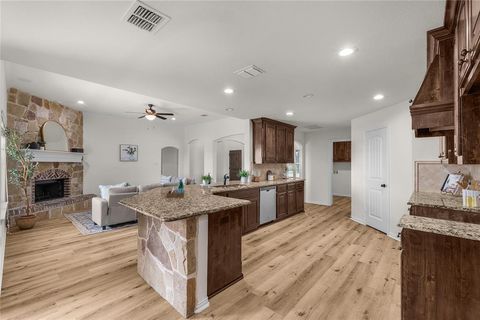 Tiny photo for 304 Canales Road, Nevada, TX 75173 (MLS # 21059490)