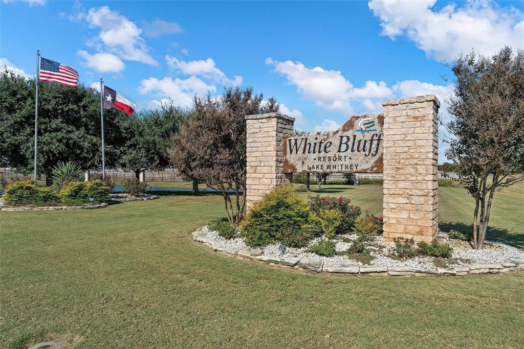 White Bluff #12 - Residential
