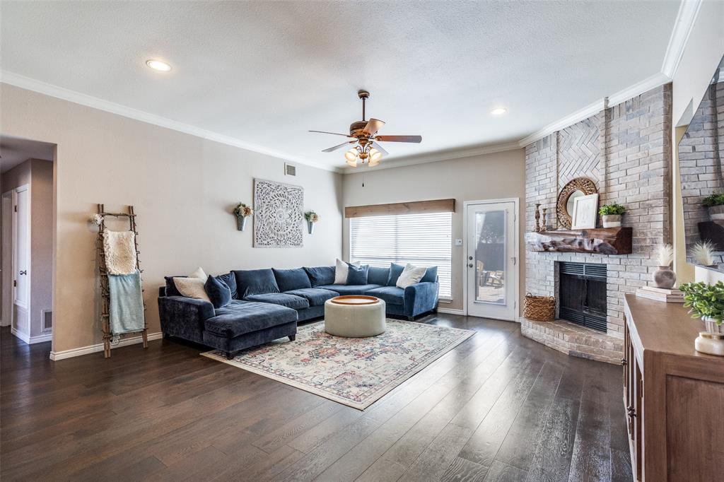 710 Cottonwood Drive