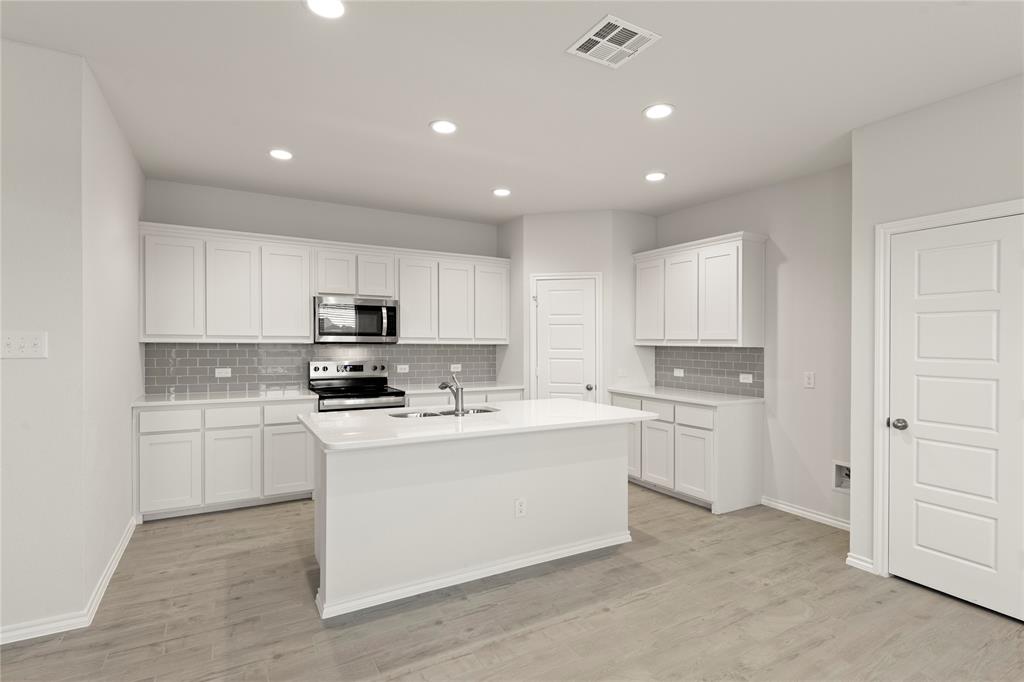 Creekside Ranch - Residential