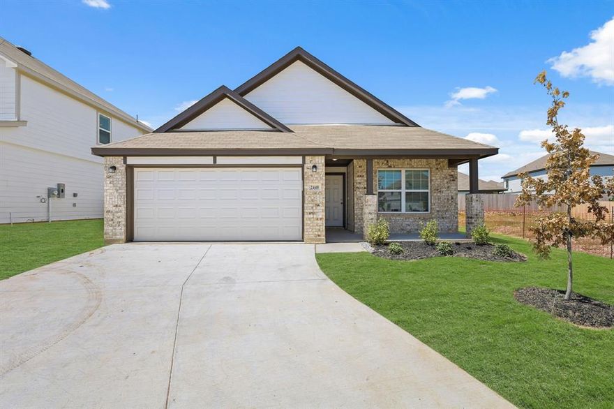 Love where you live in Sycamore Landing in Fort Worth, TX! Conveniently located just south of Fort Worth where the close proximity to I-35, I-20, and Chisholm Trail Pkwy makes commuting a breeze! The Ravenna floor plan is a spacious 1-story home with 3 bedrooms, 2.5 bathrooms, flex space, and 2-car garage. This home has it all, including privacy blinds and vinyl plank flooring throughout the common areas! The gourmet kitchen is sure to please with 42-inch cabinets and granite countertops. Retreat to the Owner's Suite featuring double sinks with granite countertops, a separate tub and shower, and a walk-in closet. Don’t miss your opportunity to call Sycamore Landing home, schedule a visit today!