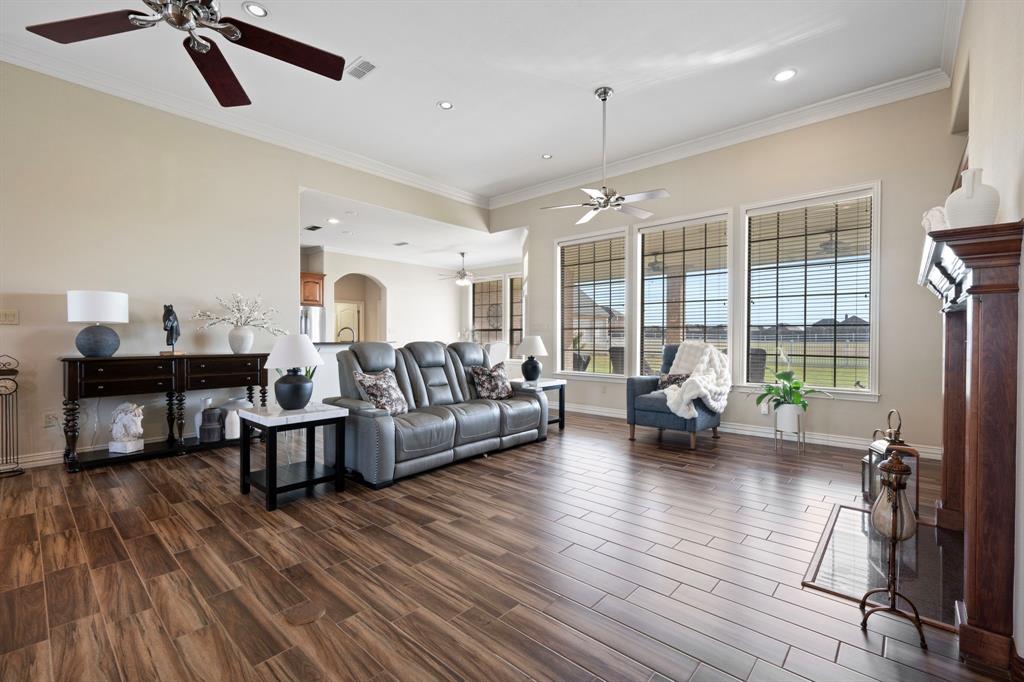 1009 Summerlin Drive
