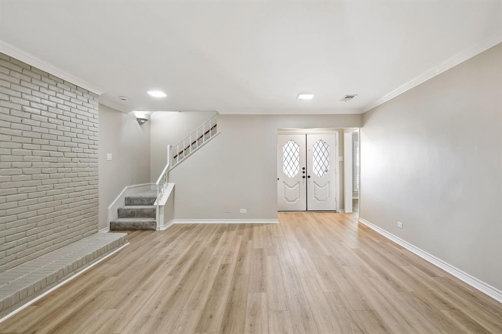 B C Lucas - Residential Lease