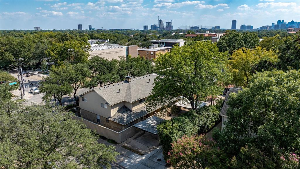 B C Lucas - Residential Lease