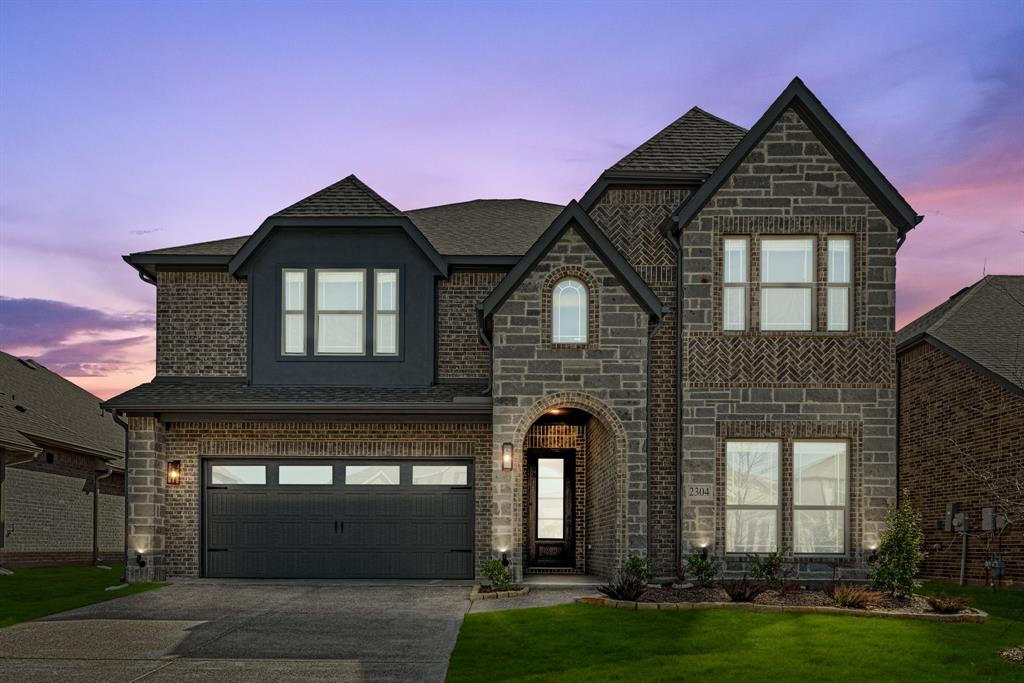2304 River Trail