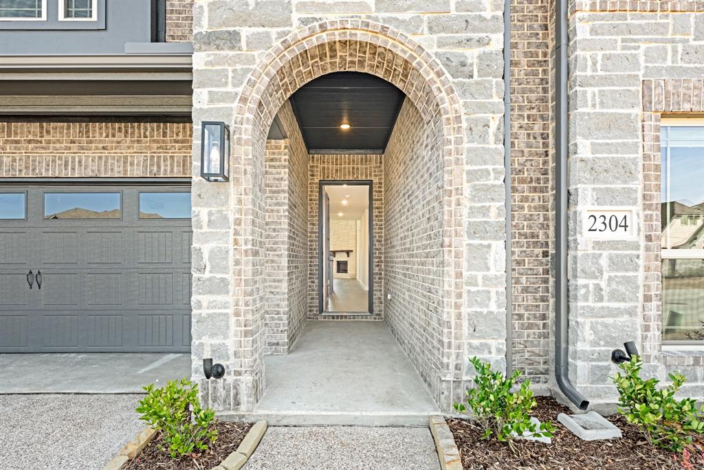 2304 River Trail