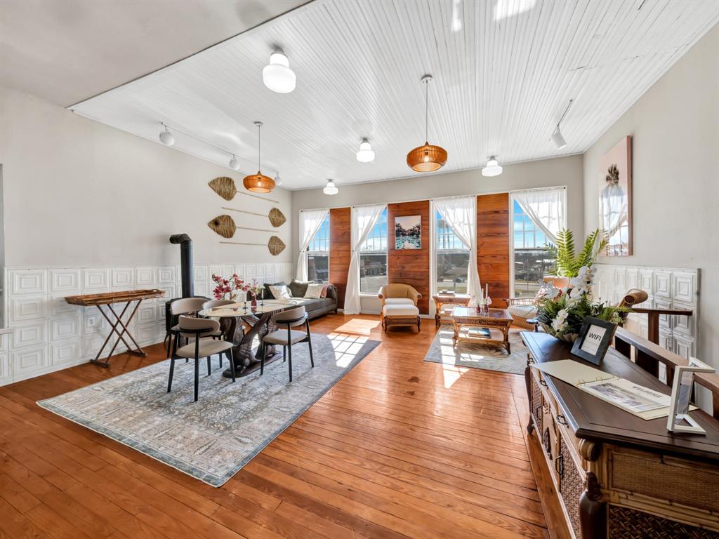 O T Pilot Point - Residential