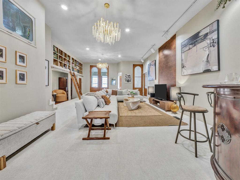 O T Pilot Point - Residential