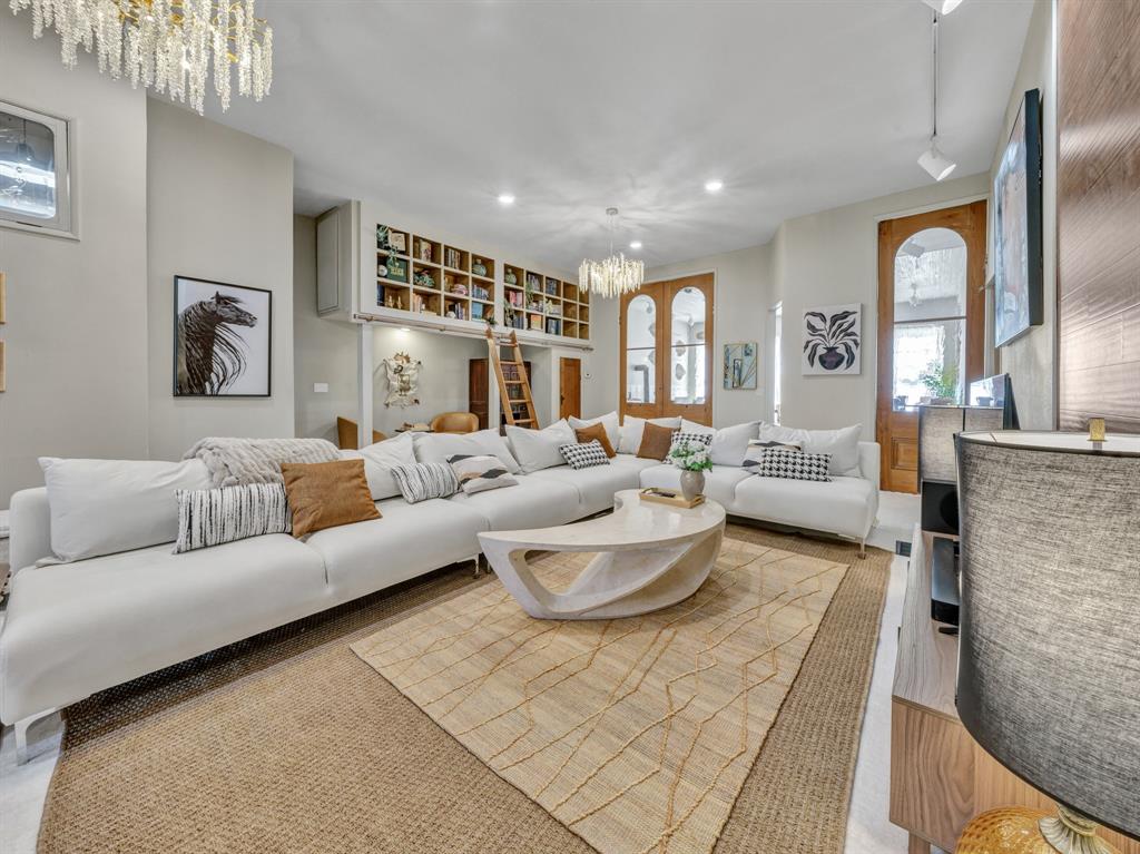 O T Pilot Point - Residential