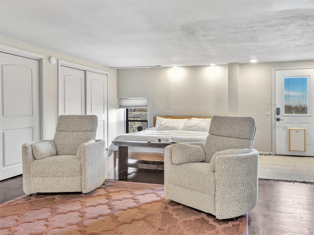 O T Pilot Point - Residential