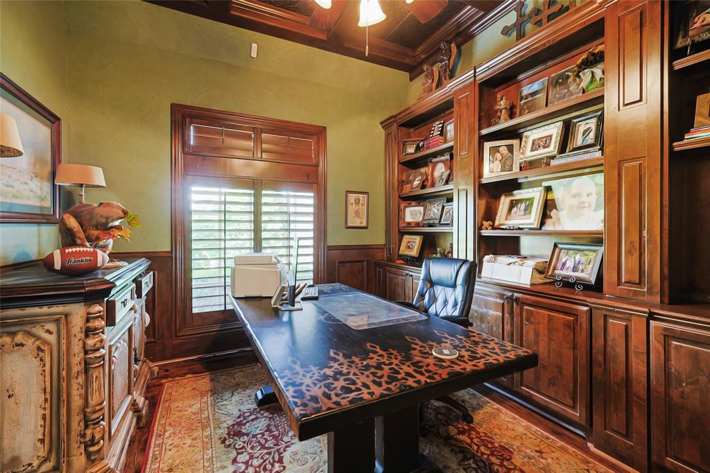 Frenchtown Manor - Residential